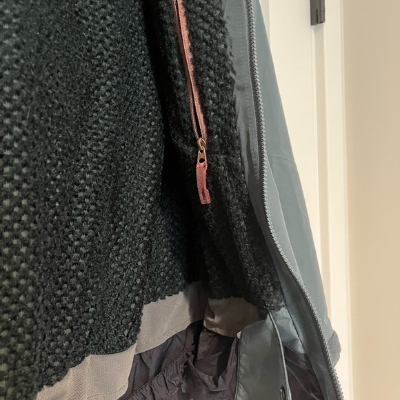 EUC ⛷️ Arc’teryx Shashka IS Women’s Ski Jacket Small Paradox - Picture 8 of 16